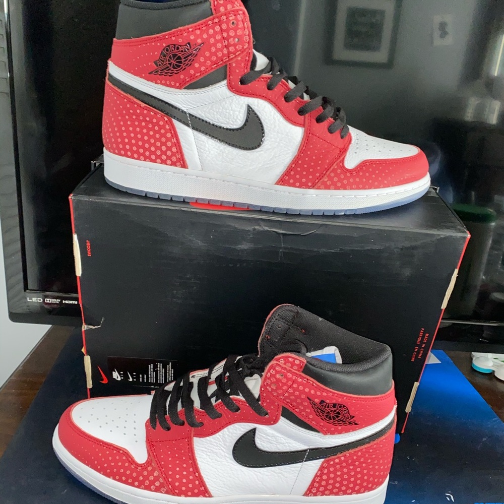 Jordan 1 high origin story ( size 13)
